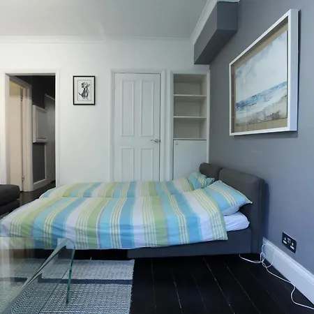 Walk To Notting Hill /Paddington 1 B/R With Patio Apartment London Exterior photo
